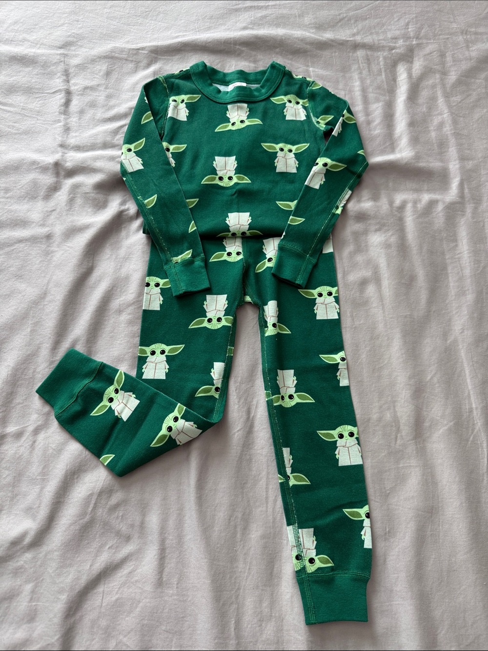 Hanna Andersson Green Grogu-Print Kids Pajama Set